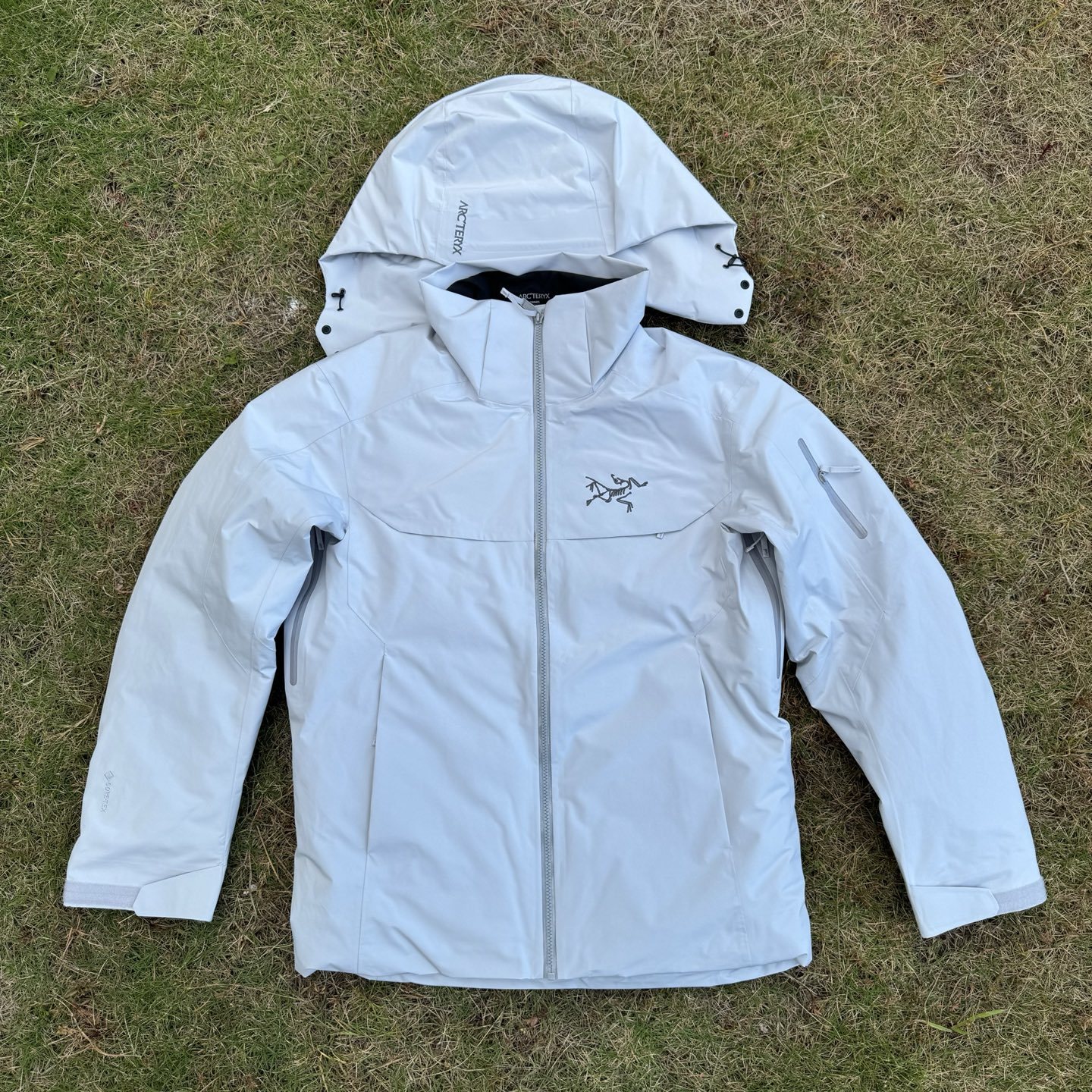 Arcteryx Macai White