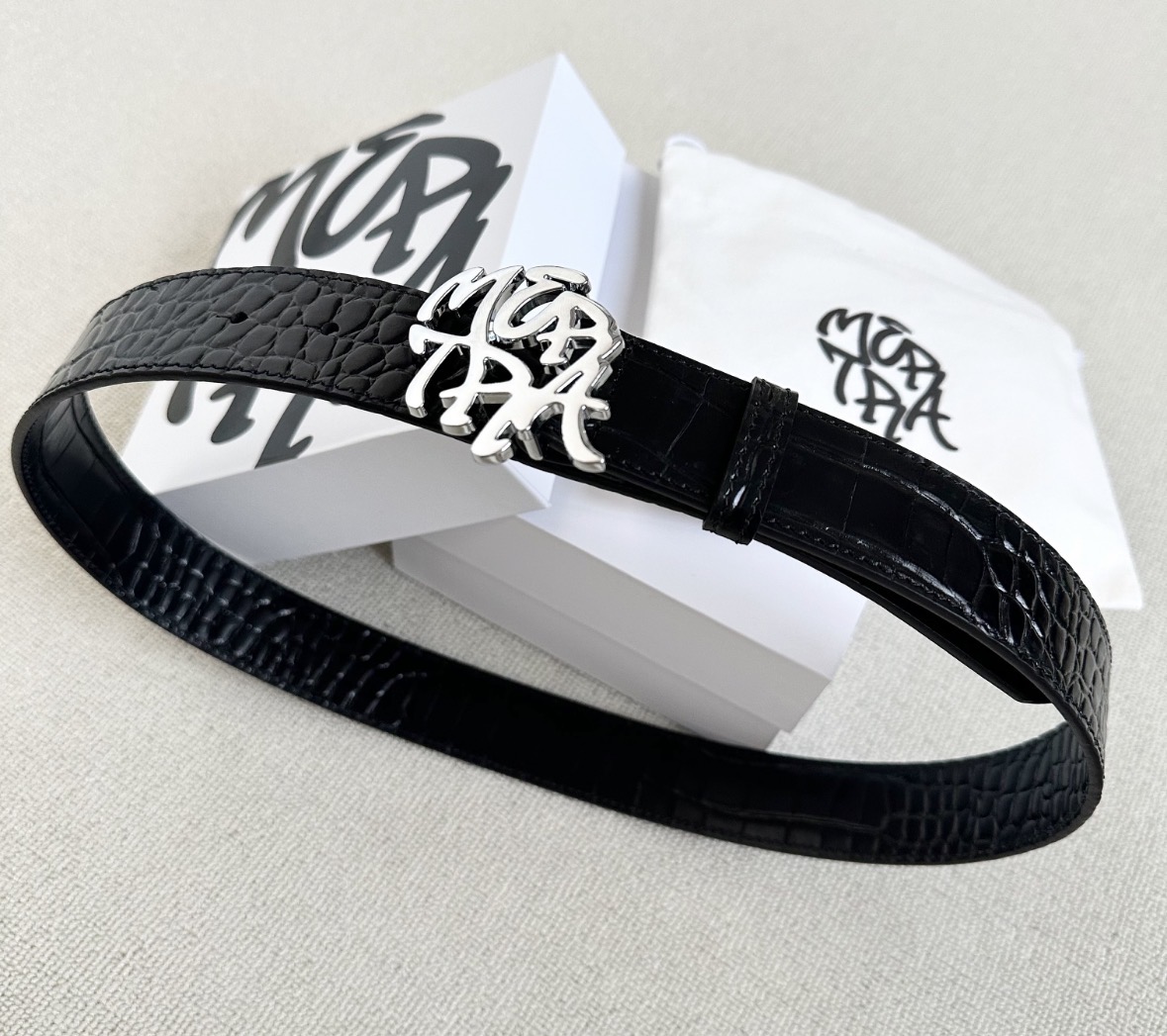 Mertra Belt